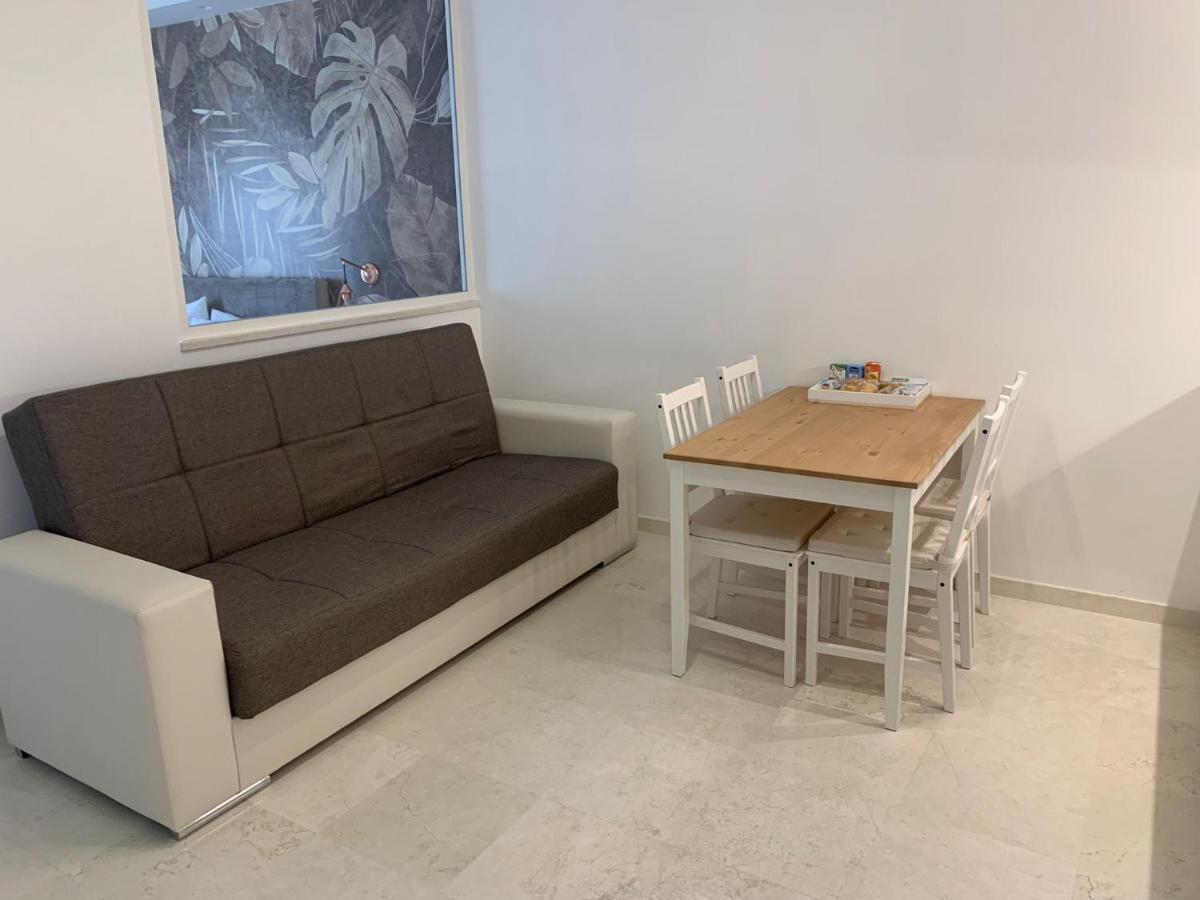 Suite 55 In Centro Trani Exterior foto